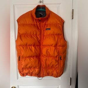 Mens Patagonia Puffer Vest!